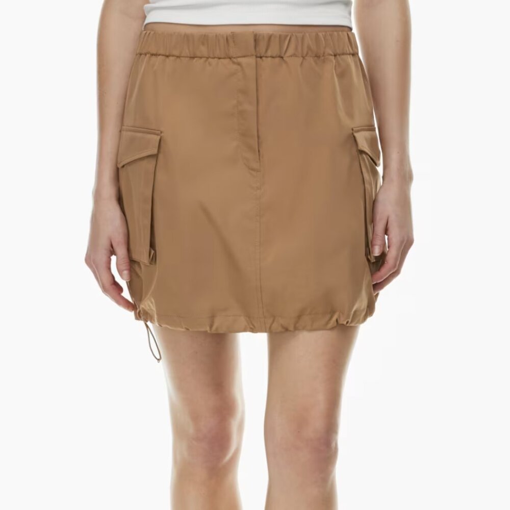 Aritzia (The Group) Cessel Cargo Skirt (Size 4)